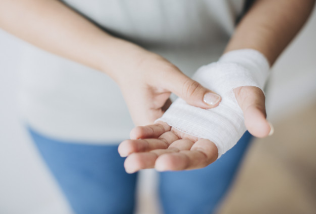 Cuts And Scrapes—first Aid For Kids Injuries